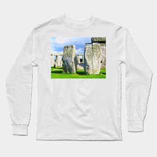 England, Stonehenge. 2009 Long Sleeve T-Shirt